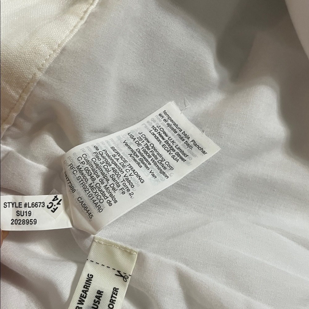 J. Crew white Skirt with navy blue Floral Design - Picture 9 of 10